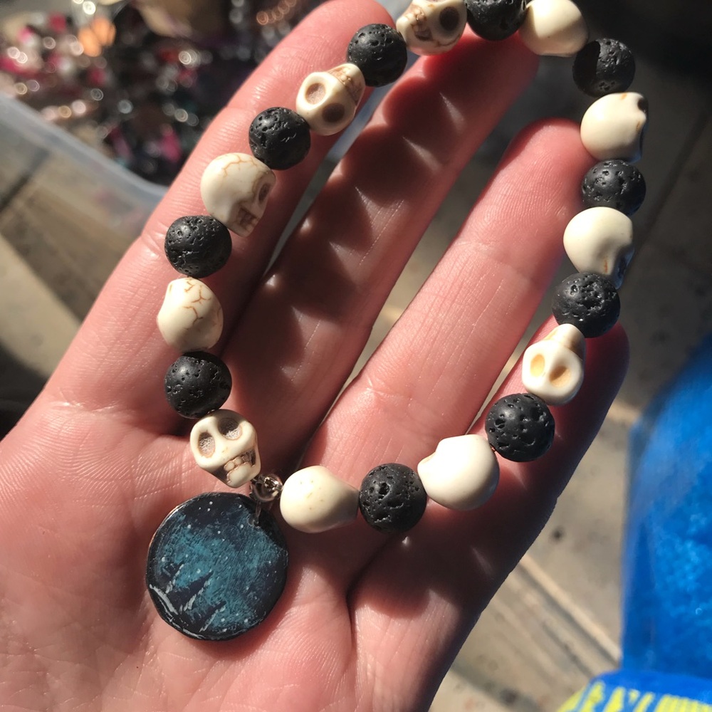 Skull bracelet